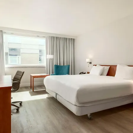 Nh Amsterdam Schiphol Airport 4*