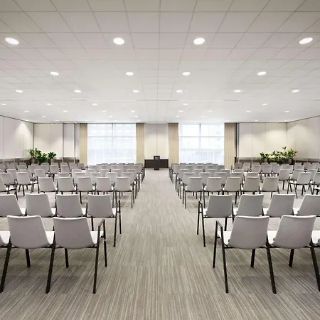 Nh Amsterdam Schiphol Airport 4*