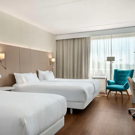 Hotel Nh Amsterdam Schiphol Airport 4*