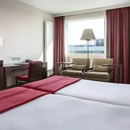 Nh Amsterdam Schiphol Airport 4*