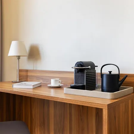 Nh Amsterdam Schiphol Airport Hotel 4*