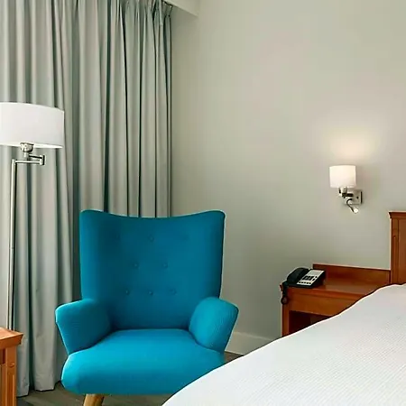 Nh Amsterdam Schiphol Airport 4*