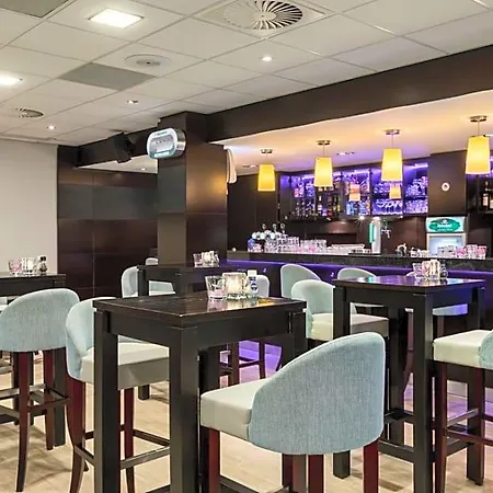 Nh Amsterdam Schiphol Airport Hotel 4*