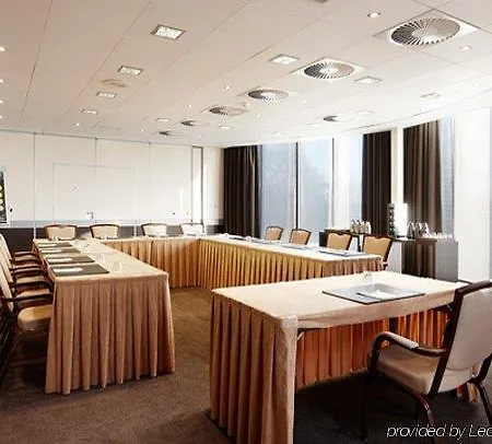 Nh Amsterdam Schiphol Airport Hotel 4*