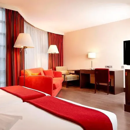 Nh Amsterdam Schiphol Airport Hotel 4*