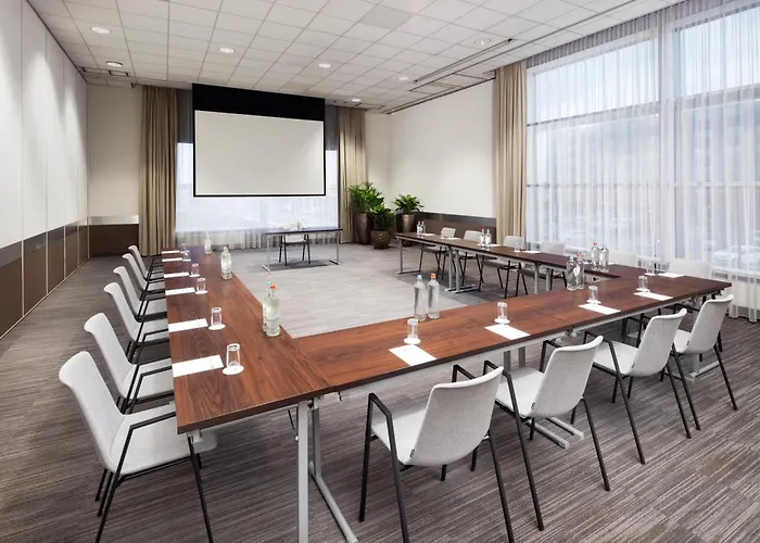 Hotel Nh Amsterdam Schiphol Airport