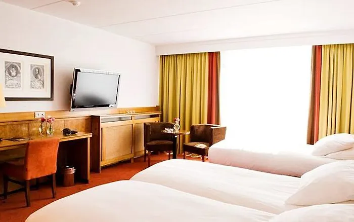 Hotel Nh Amsterdam Schiphol Airport 4*