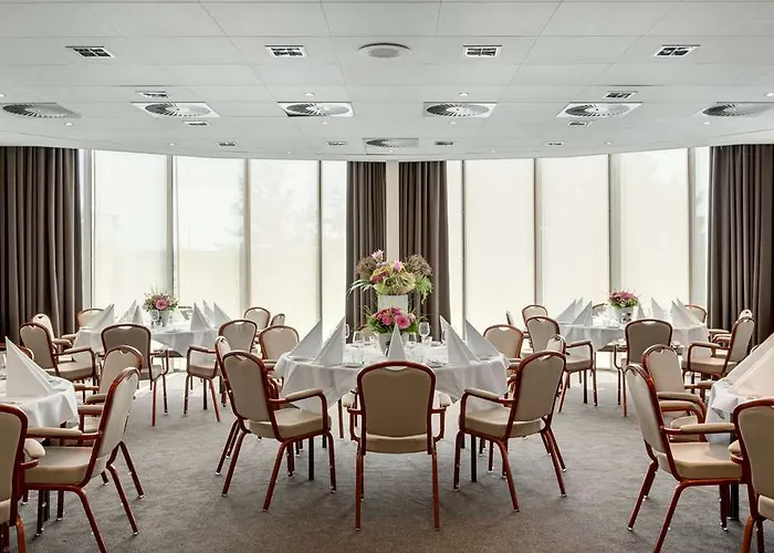 Hotel Nh Amsterdam Schiphol Airport