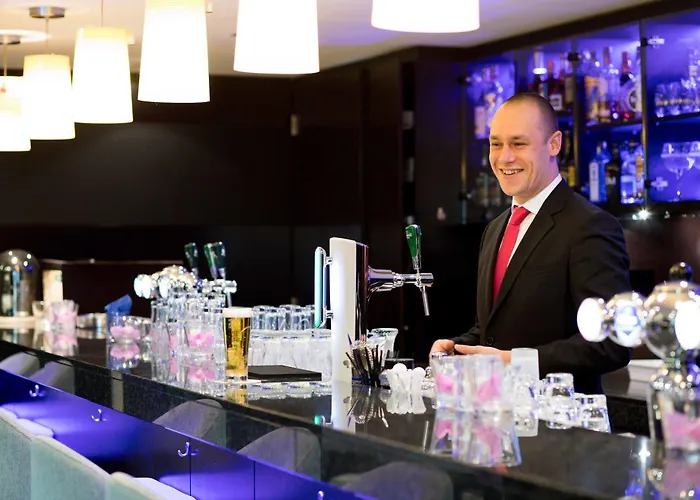 Hotel Nh Amsterdam Schiphol Airport 4*