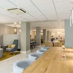 فندق ان اتش أمستردام مطار سخيبول هوفدوربْ