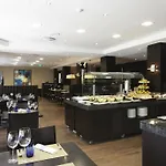 ان اتش أمستردام مطار سخيبول فندق 4*